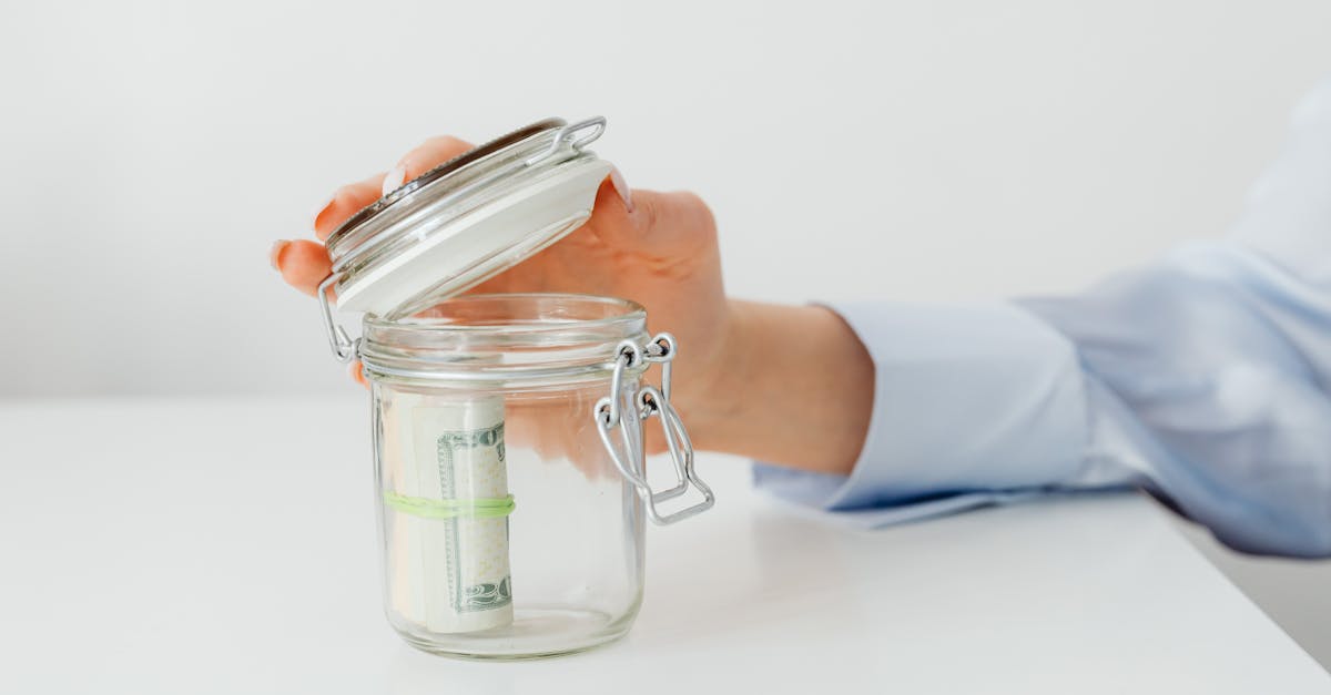 Combien peut-on déposer en liquide en banque sans justificatif ?
